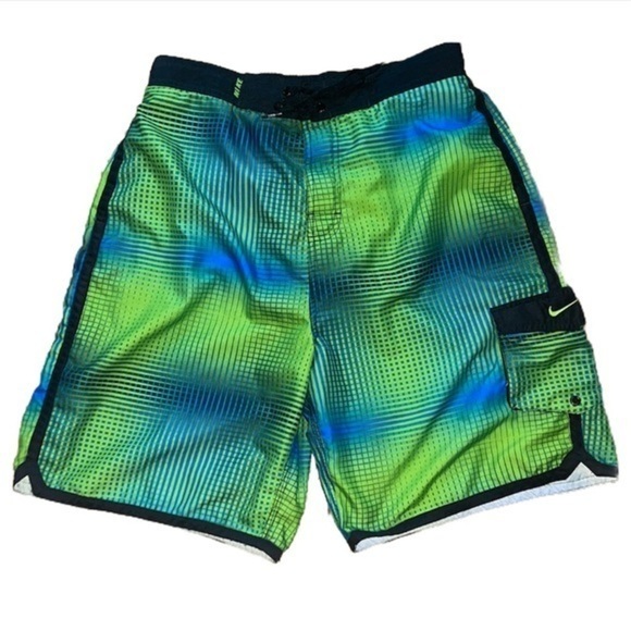 Nike board shorts swim trunks mesh lining graphic
